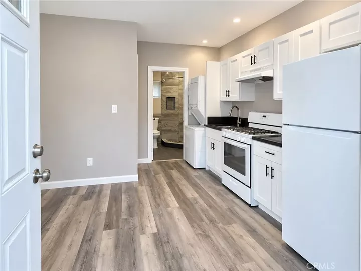 Property Photo: 6463 Woodlake Avenue CA 91307