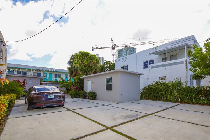Property Photo:  560 Michigan Ave  FL 33139 