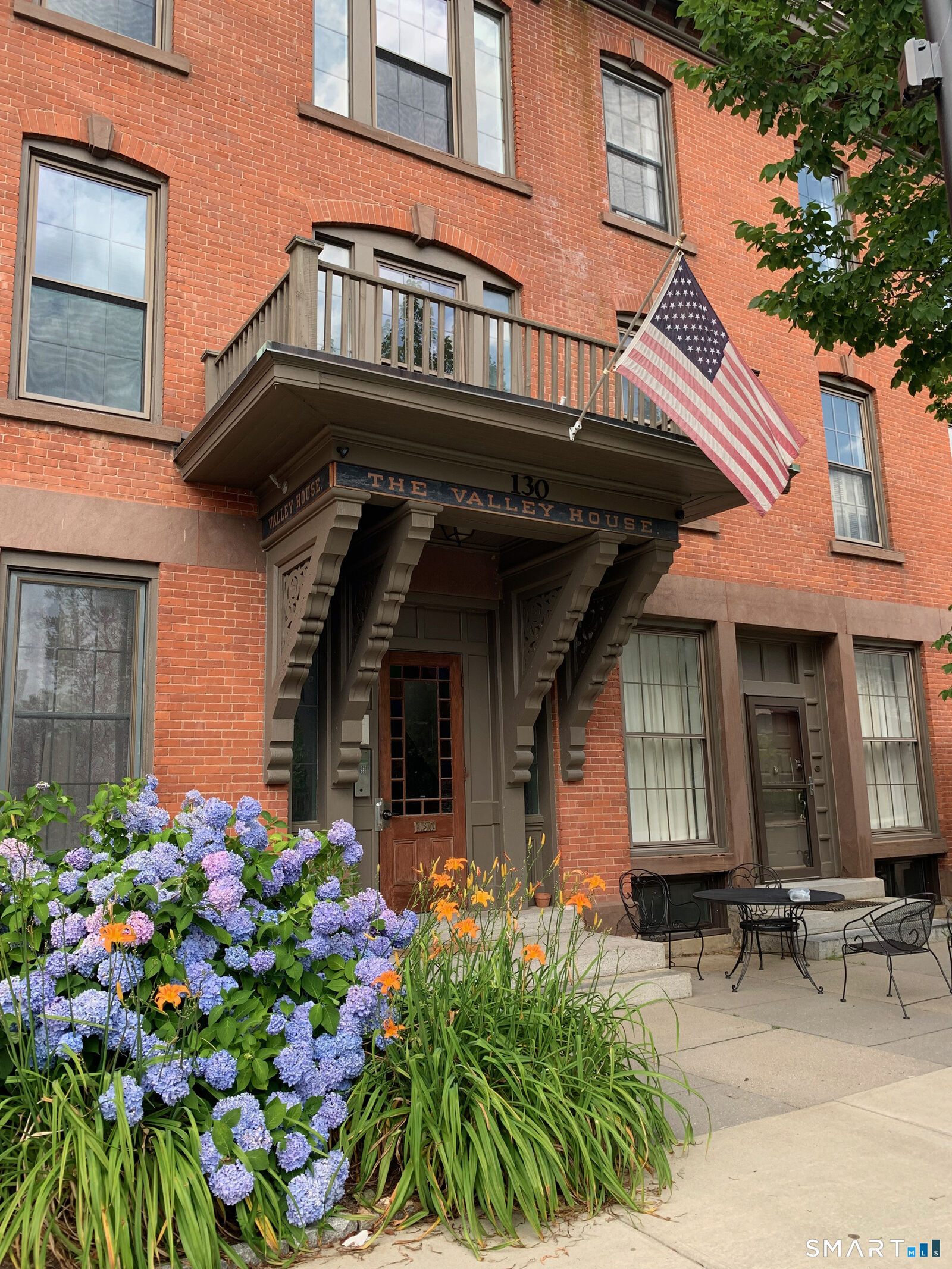 Property Photo:  130 Main Street 4C  CT 06019 