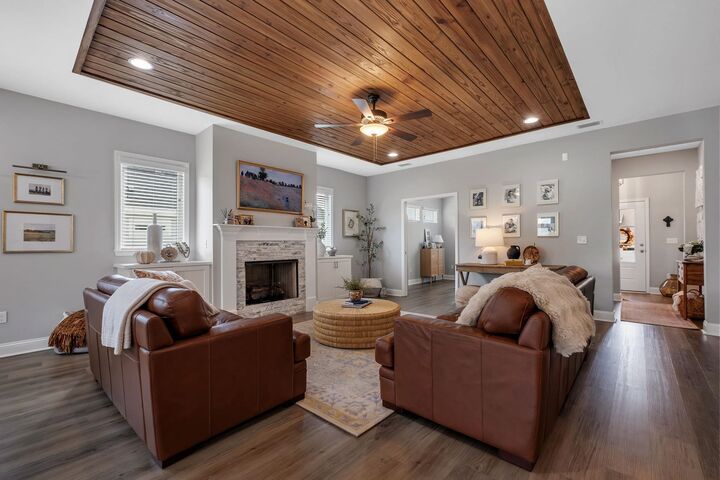 Property Photo:  133 Bienville Place  FL 32317 