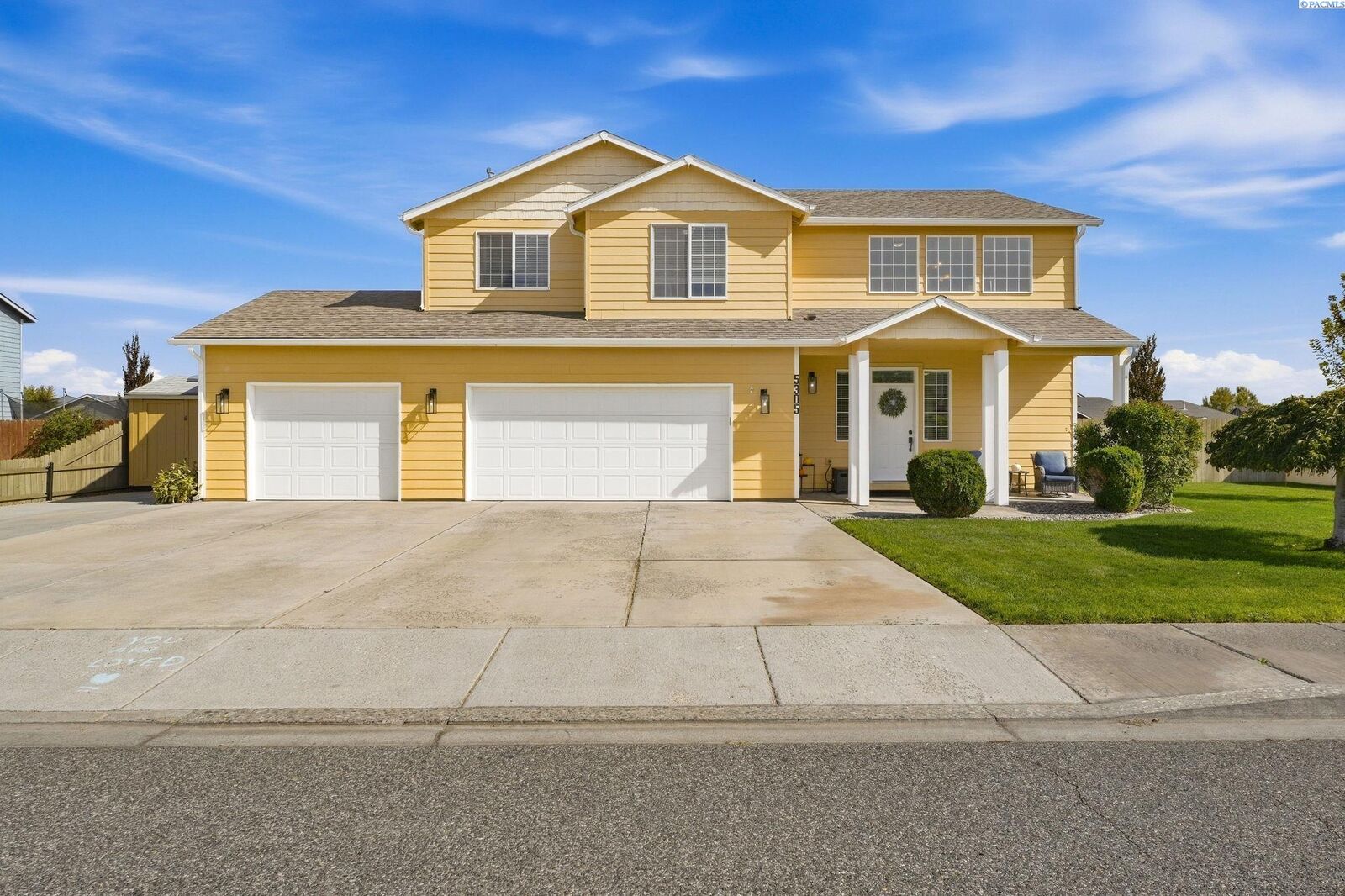 Property Photo:  5305 Truman Lane  WA 99301 