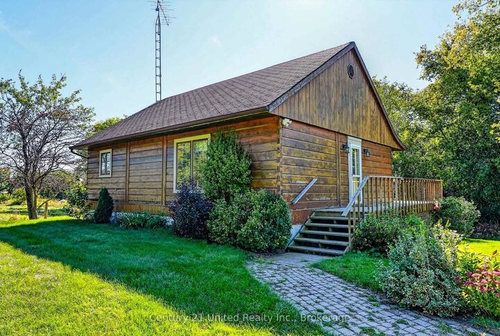 Photo de la propriété: 3362 Ferguson Road ON K9A 4J7