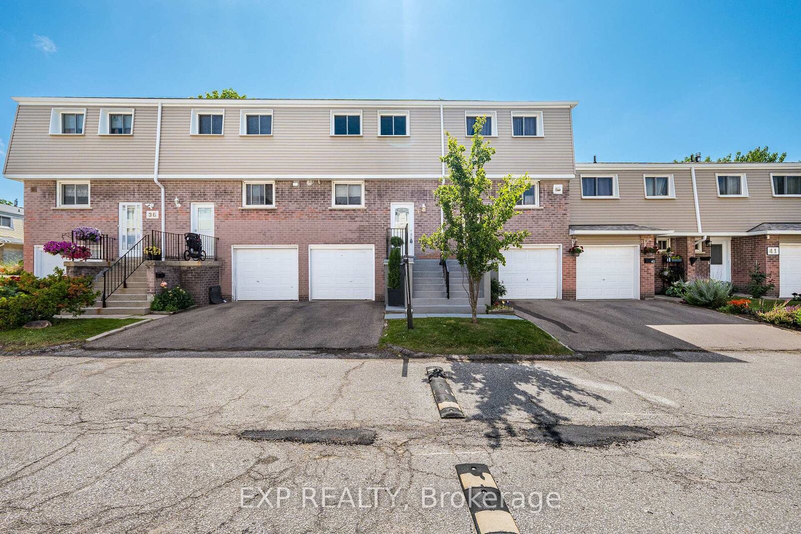Property Photo:  400 Mississauga Valley Boulevard 38  ON L5A 3N6 