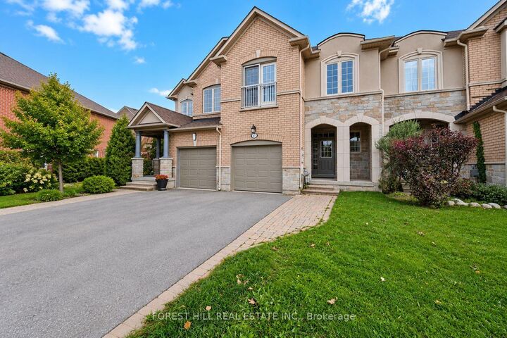 Photo de la propriété:  47 Loire Valley Avenue  ON L4J 8R8 