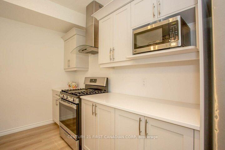 Property Photo:  471 George Street  ON N5L 0B1 