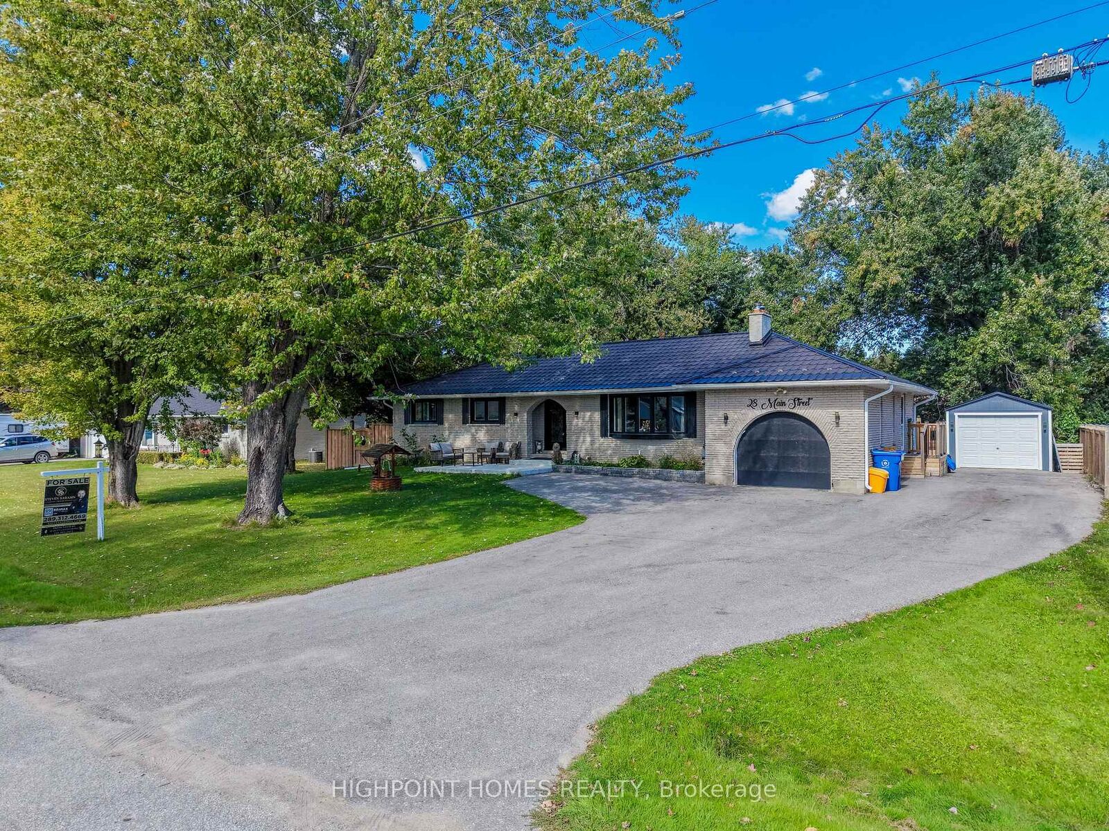 Property Photo:  28 Main Street  ON L0E 1N0 