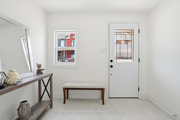 Property Photo:  68 Magill Street  ON L8R 2Y5 