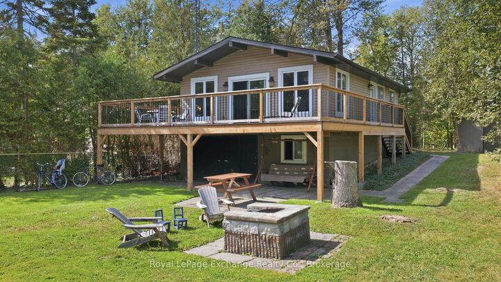 Property Photo:  313 Spruce Crescent  ON N0G 2R0 
