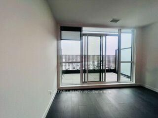 Property Photo:  68 Esther Shiner Boulevard 251  ON M2K 0J6 