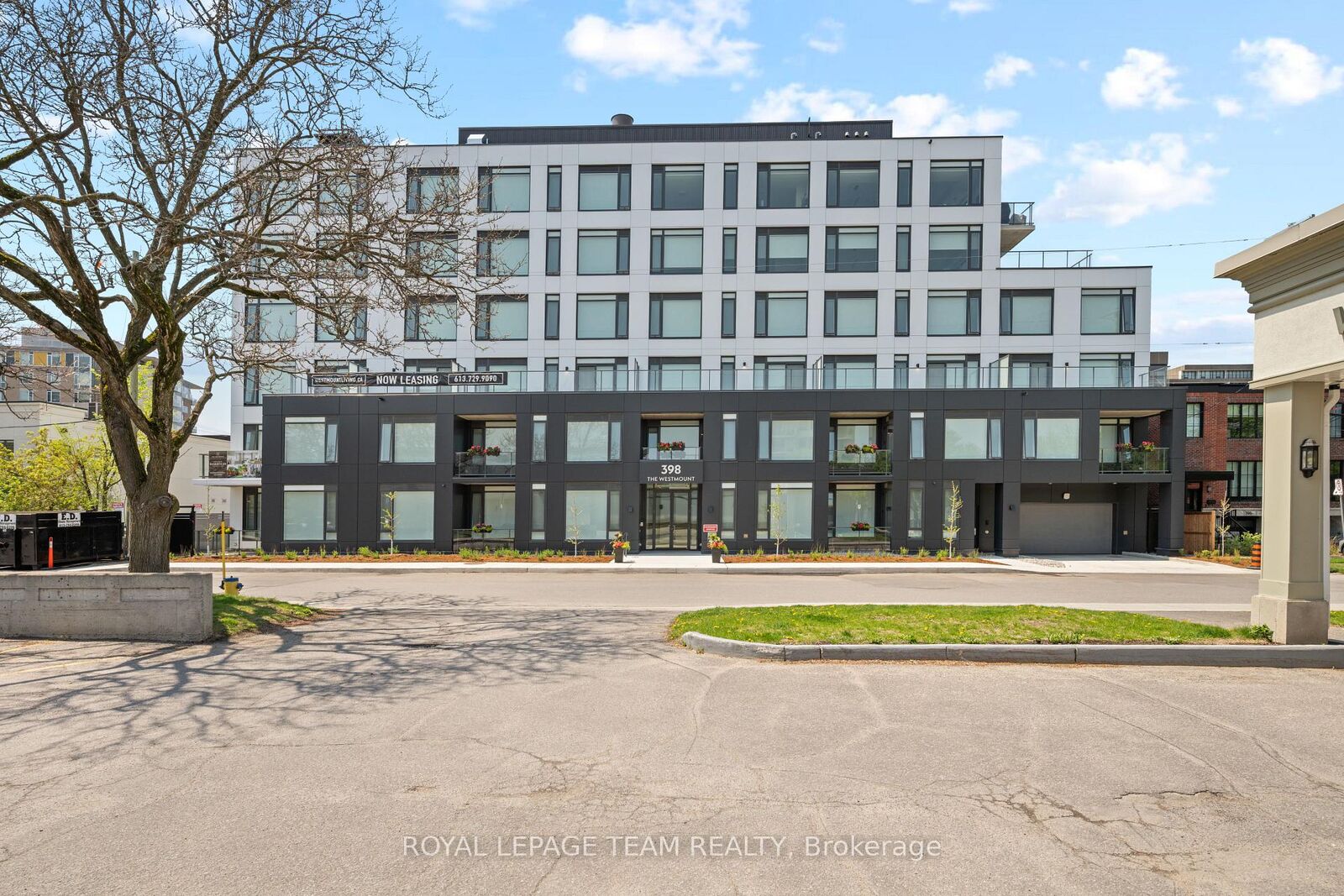 Property Photo:  398 Roosevelt Avenue 506  ON K2A 4J2 