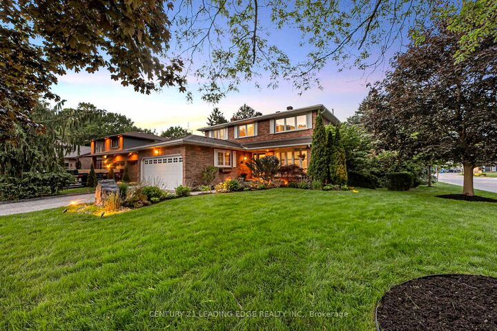 Property Photo:  1051 Chelsea Court  ON L1G 7R4 