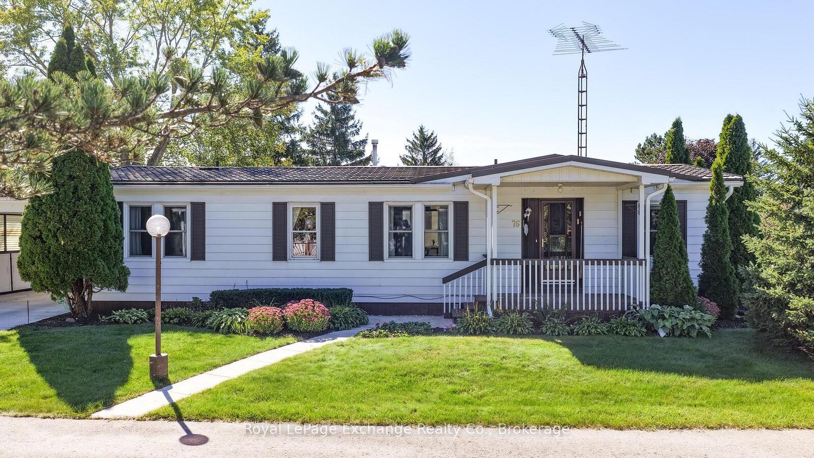 Property Photo:  39724 Amberley Road  ON N0G 2W0 