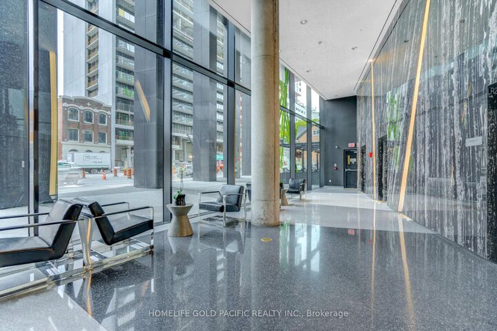 Property Photo:  125 Peter Street 2605  ON M5V 0M2 