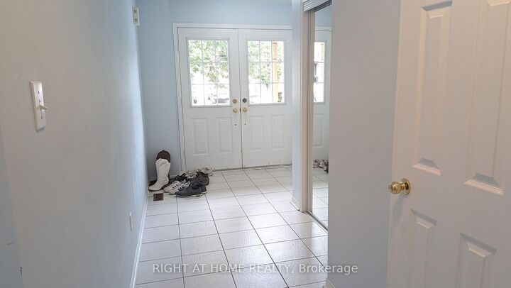 Property Photo: 22 Harding Street ON L7G 6B2
