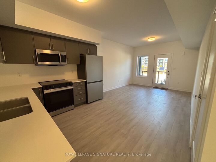Property Photo:  42 Lowes Road W 28  ON N1G 4X2 