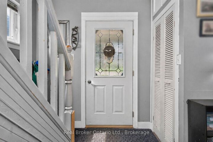 Photo de la propriété:  179 Seventh Street  ON L4R 3Z3 