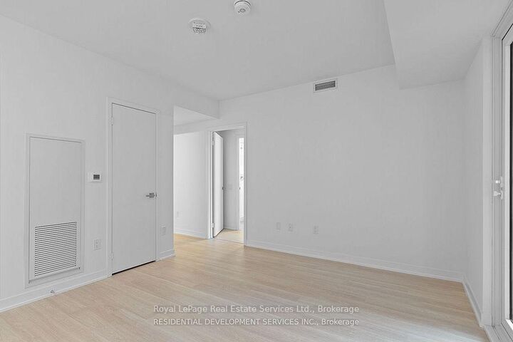 Property Photo:  500 Wilson Avenue 636  ON M3H 0E5 