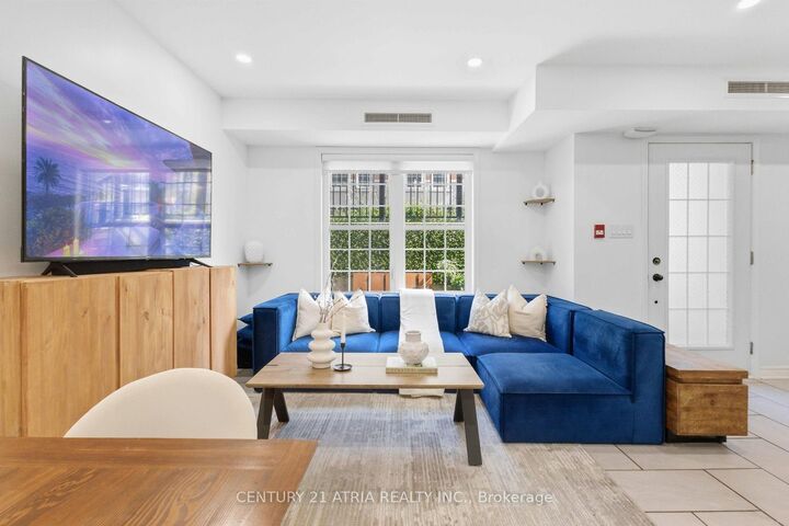 Photo de la propriété: 1483 Birchmount Road 102 ON M1P 0C7
