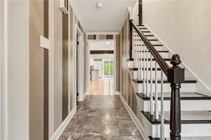 Property Photo:  117 Yorktown Rd  PA 15317 