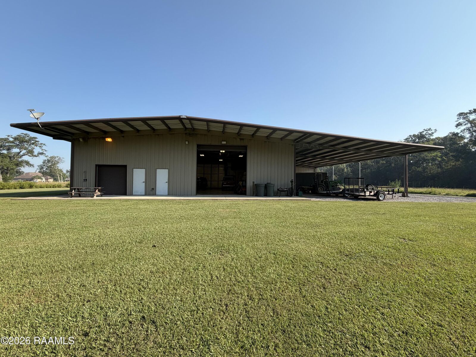 Property Photo: 1500 Lady Of The Lake Road LA 70582
