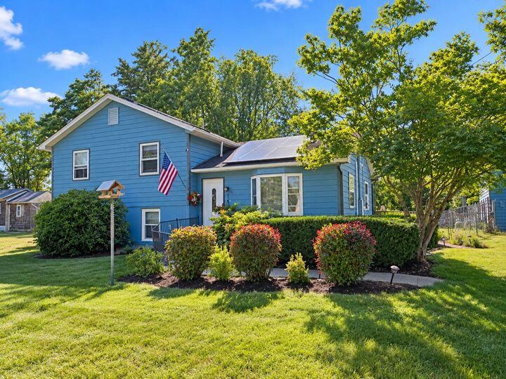 Property Photo:  5 Smart Road  NY 12901 