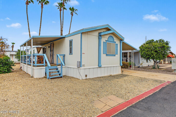 Property Photo:  2650 W Union Hills Drive 27  AZ 85027 