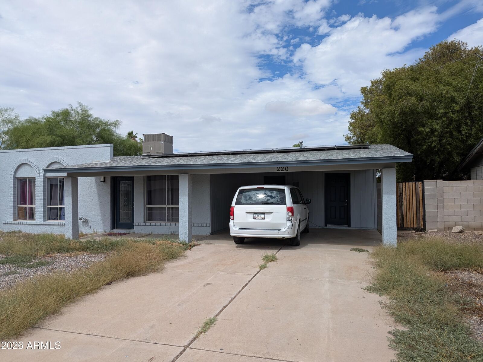 Property Photo: 220 E Ocotillo Street AZ 85122