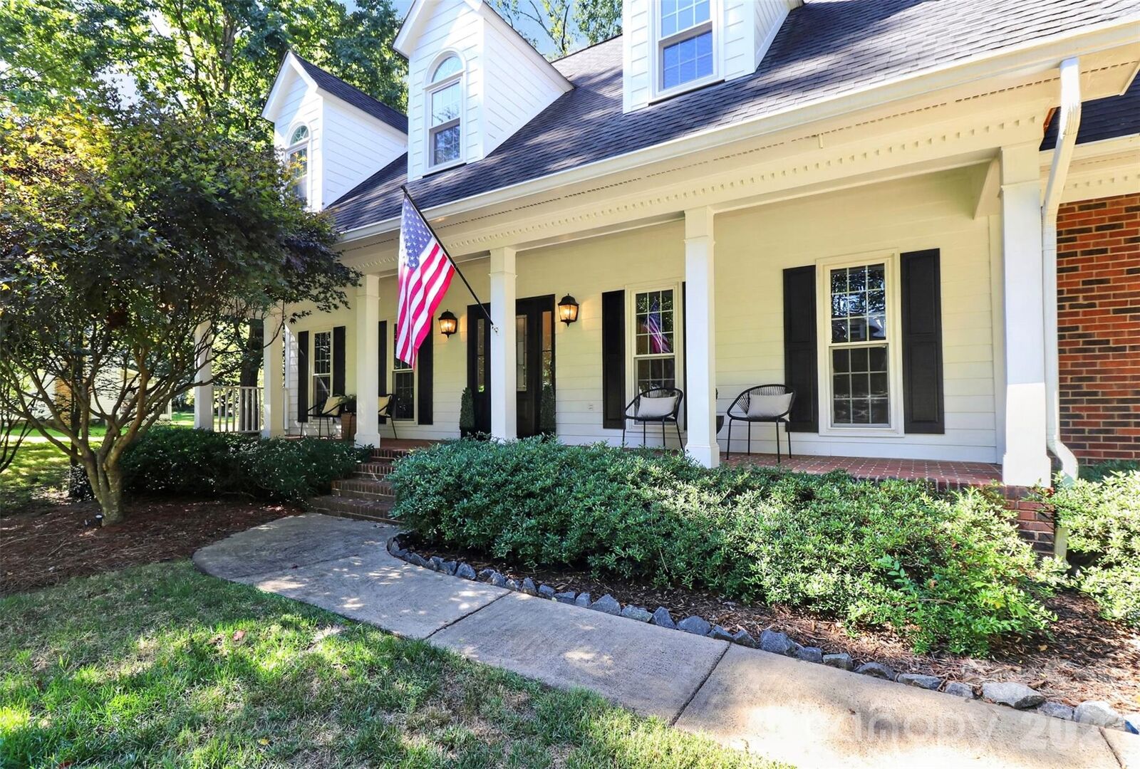 Property Photo:  6128 Lake Providence Lane  NC 28277 