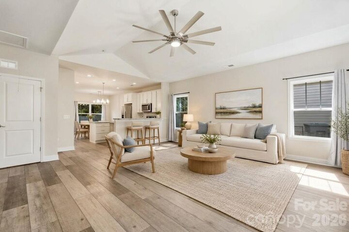 Property Photo:  305 Harrison Street  NC 28208 