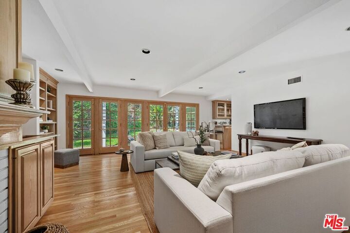 Property Photo:  13331 Westcove Dr  CA 90049 