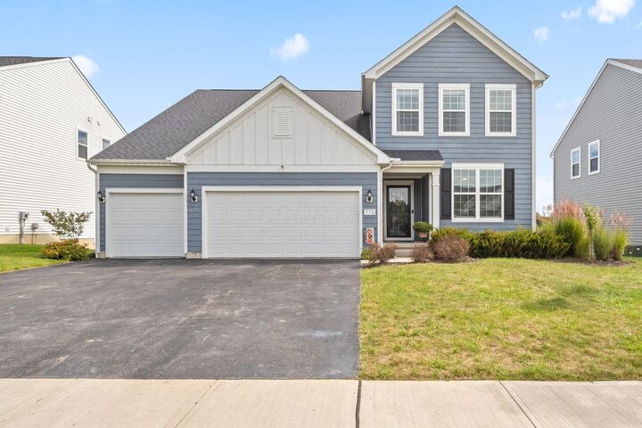 Property Photo:  776 Fescue Road  OH 43021 