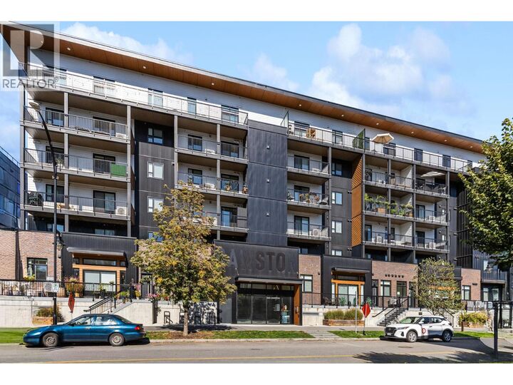 Property Photo: 660 Cawston Avenue North 407 BC V1Y 6Z4
