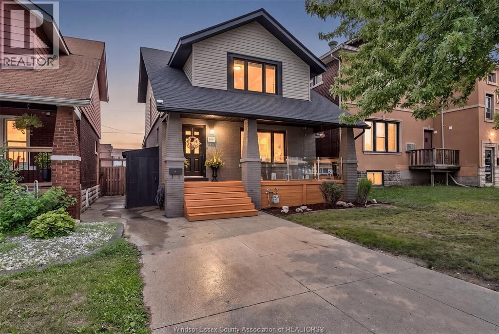 Property Photo: 1362 Elsmere ON N8X 4G8
