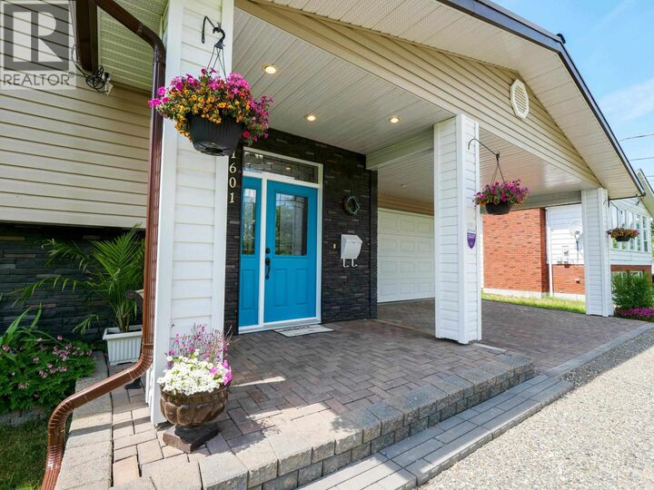 Property Photo:  1601 Flint Road  BC V2J 4L9 