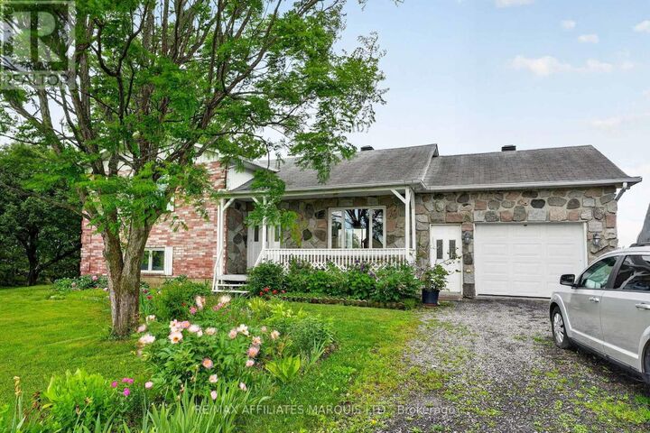 Property Photo:  20474 Concession 8 Road  ON K0C 1L0 