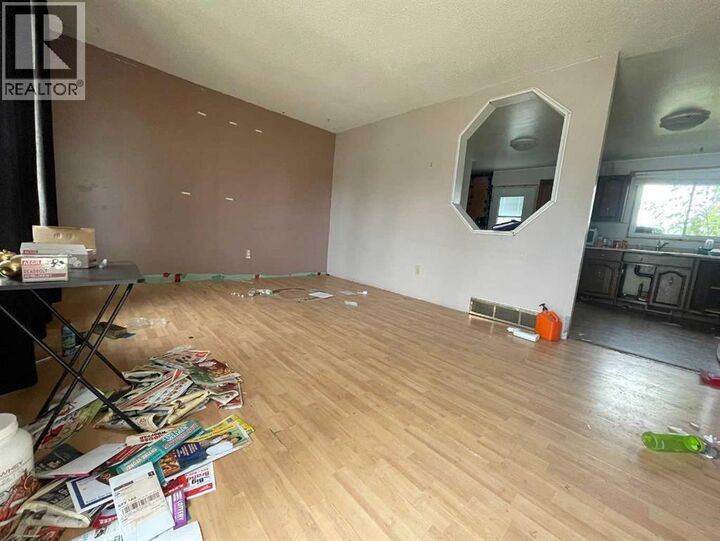 Property Photo:  3406 48 Avenue  SK S9V 1A9 