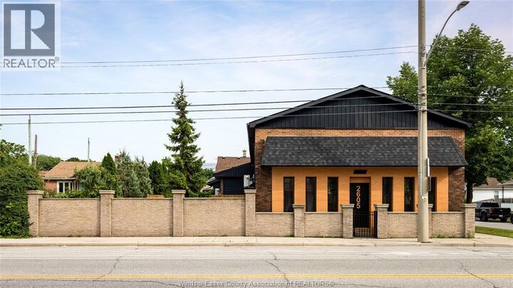 Property Photo:  2605 Seminole Unit 2  ON N8Y 1X6 