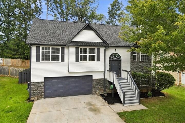 Property Photo:  2362 Garnet Avenue  GA 30296 