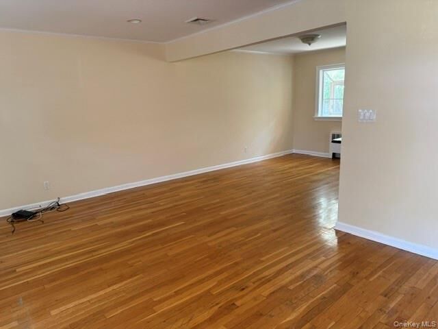 Property Photo:  219 Willets Lane  NY 11753 