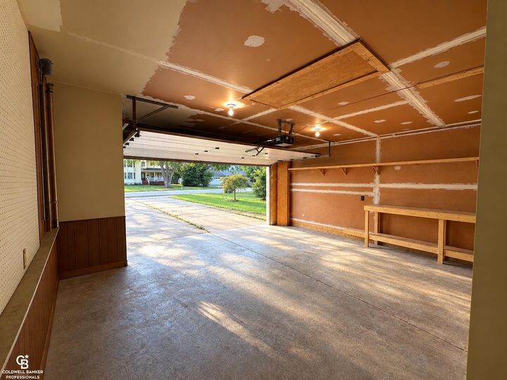 Property Photo:  3050 Oakwood Drive  MI 48060 