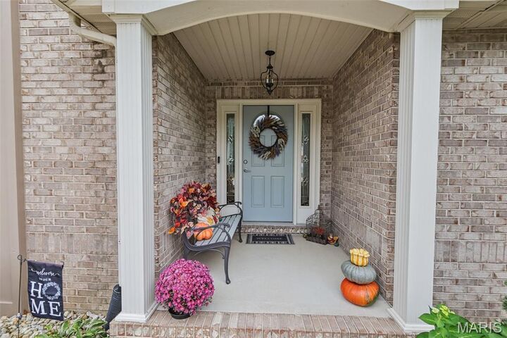 Property Photo: 2614 Meridian Lake Drive IL 62221