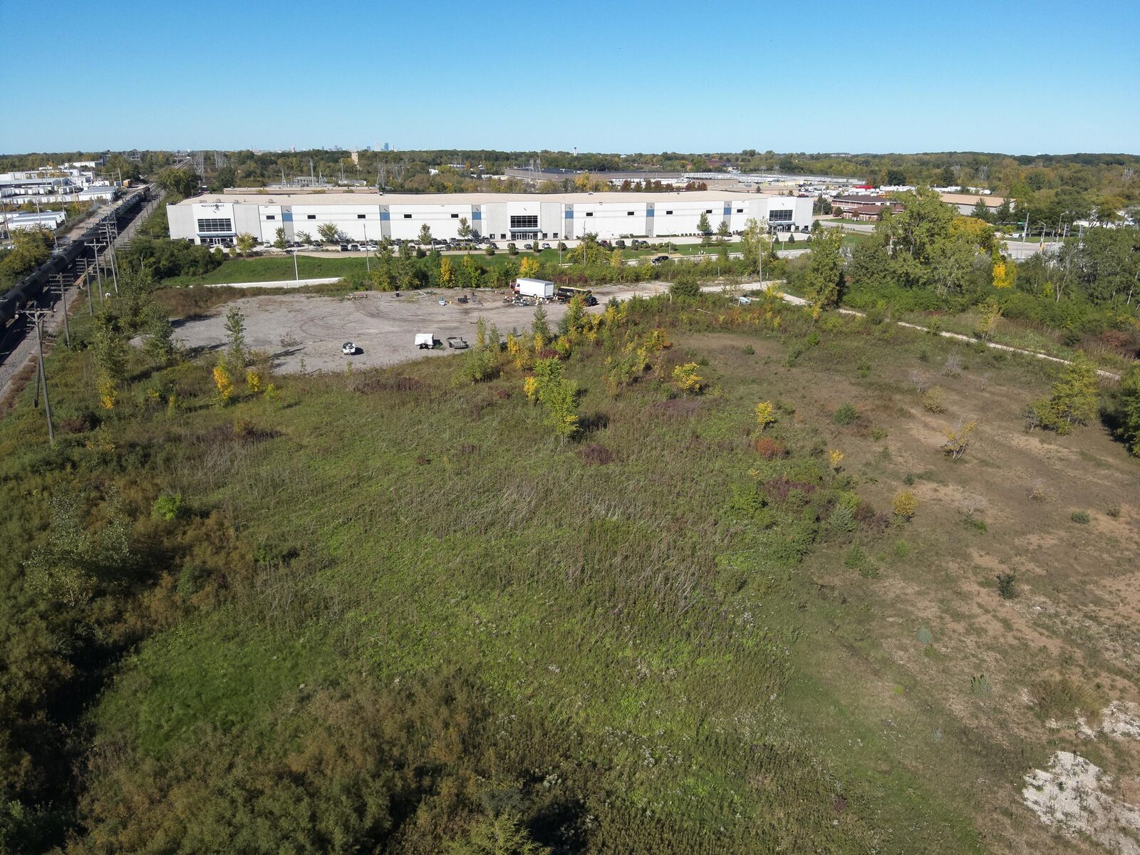 Property Photo: 621 W Rawson Ave WI 53154
