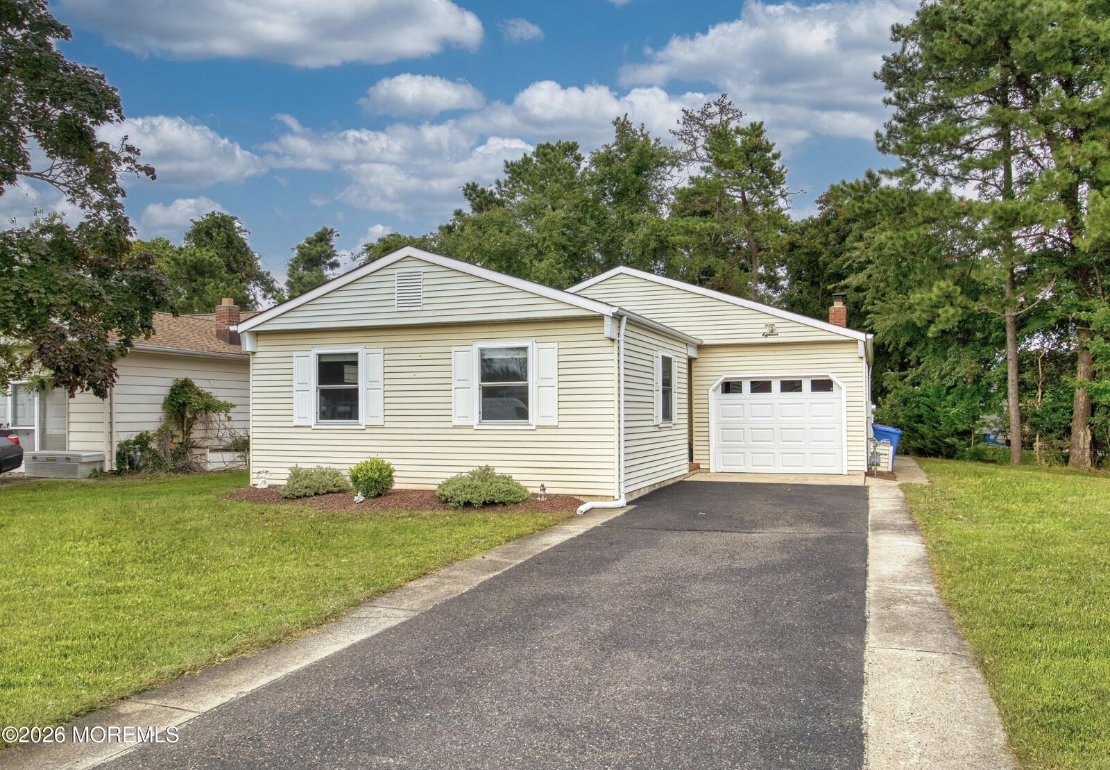 Property Photo:  18 Maison Way  NJ 08757 