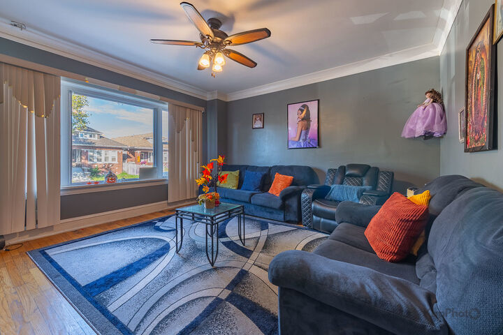Property Photo:  6123 S Washtenaw Avenue  IL 60629 