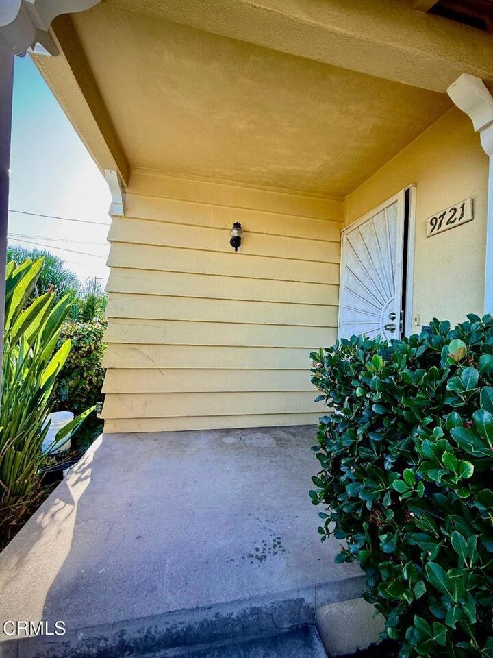 Property Photo:  9721 Emperor Avenue  CA 91007 