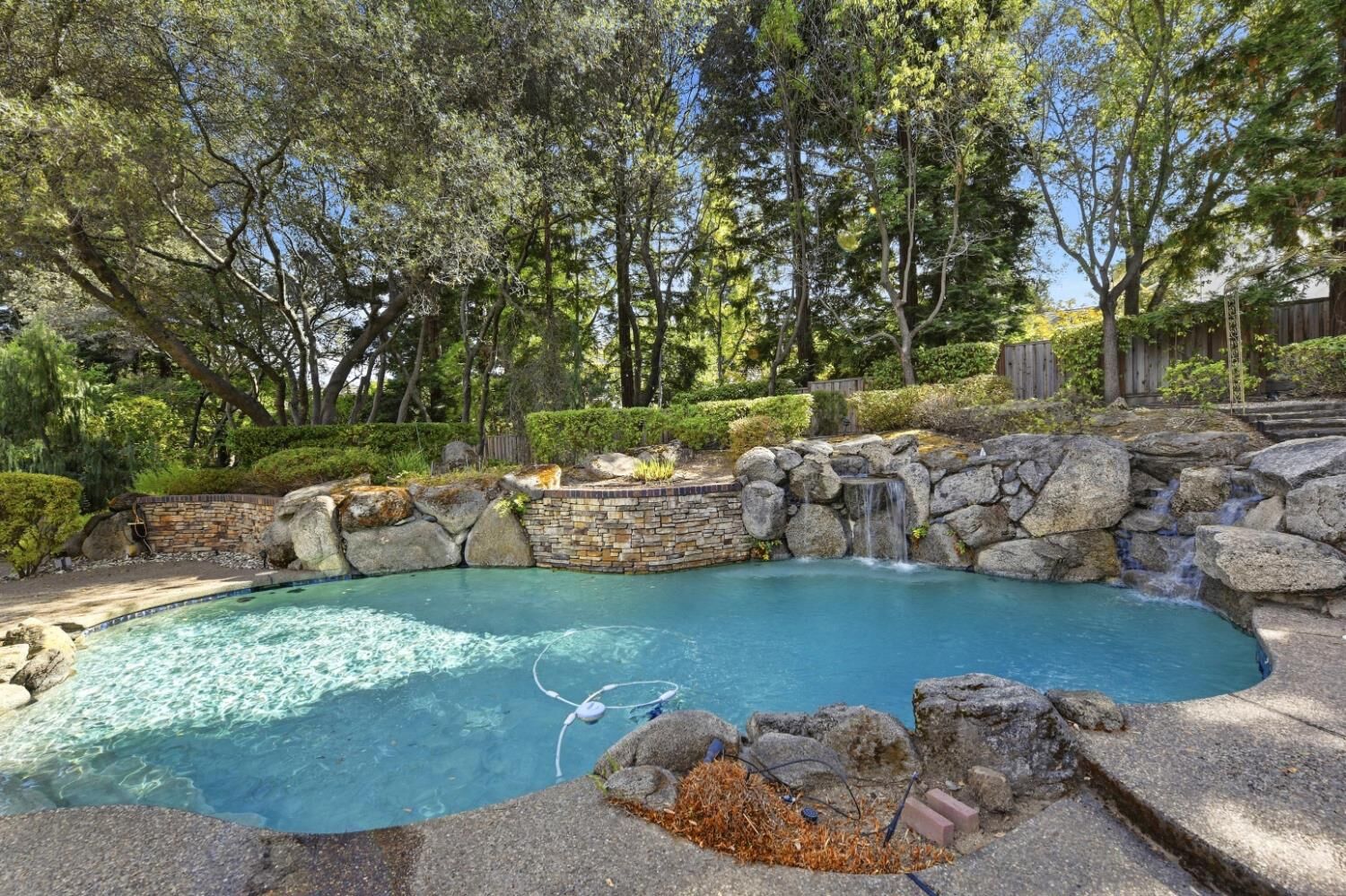 Property Photo: 9308 Crocker Road CA 95746