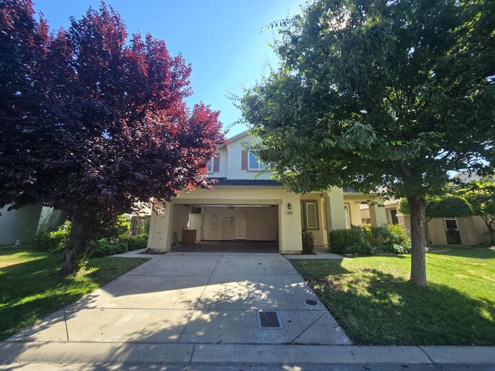 Property Photo: 10554 Rudder Way CA 95209