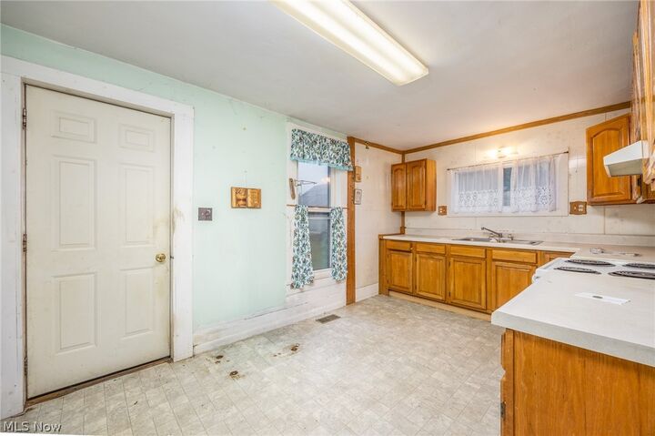 Property Photo:  1970 North Street  OH 43787 