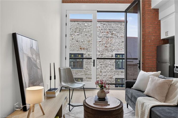 Property Photo:  56 York Boulevard 303  ON L8R 0A2 