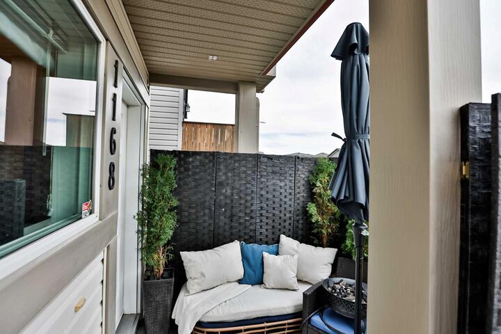 Property Photo: 1168 Keystone Road W AB T1J 5H6